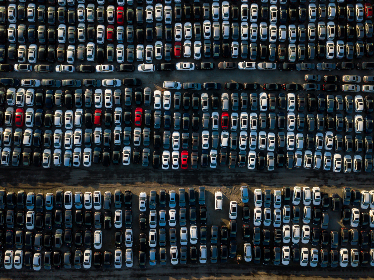 В Беларуси продажи новых авто рухнули почти в 5 раз