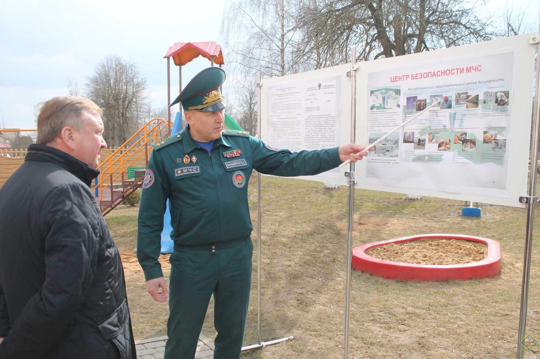 Премьер-министр Беларуси посетил Центр безопасности МЧС в Лиде
