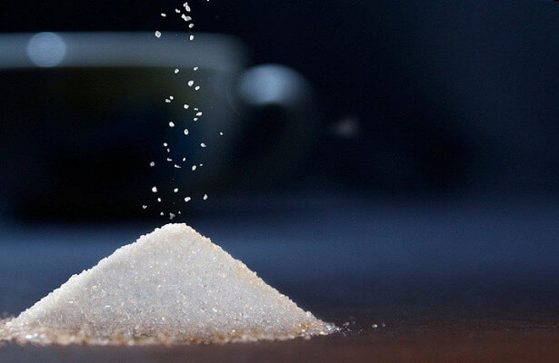 В Беларуси сахар дешевеет второй месяц после отмены госрегулирования цен